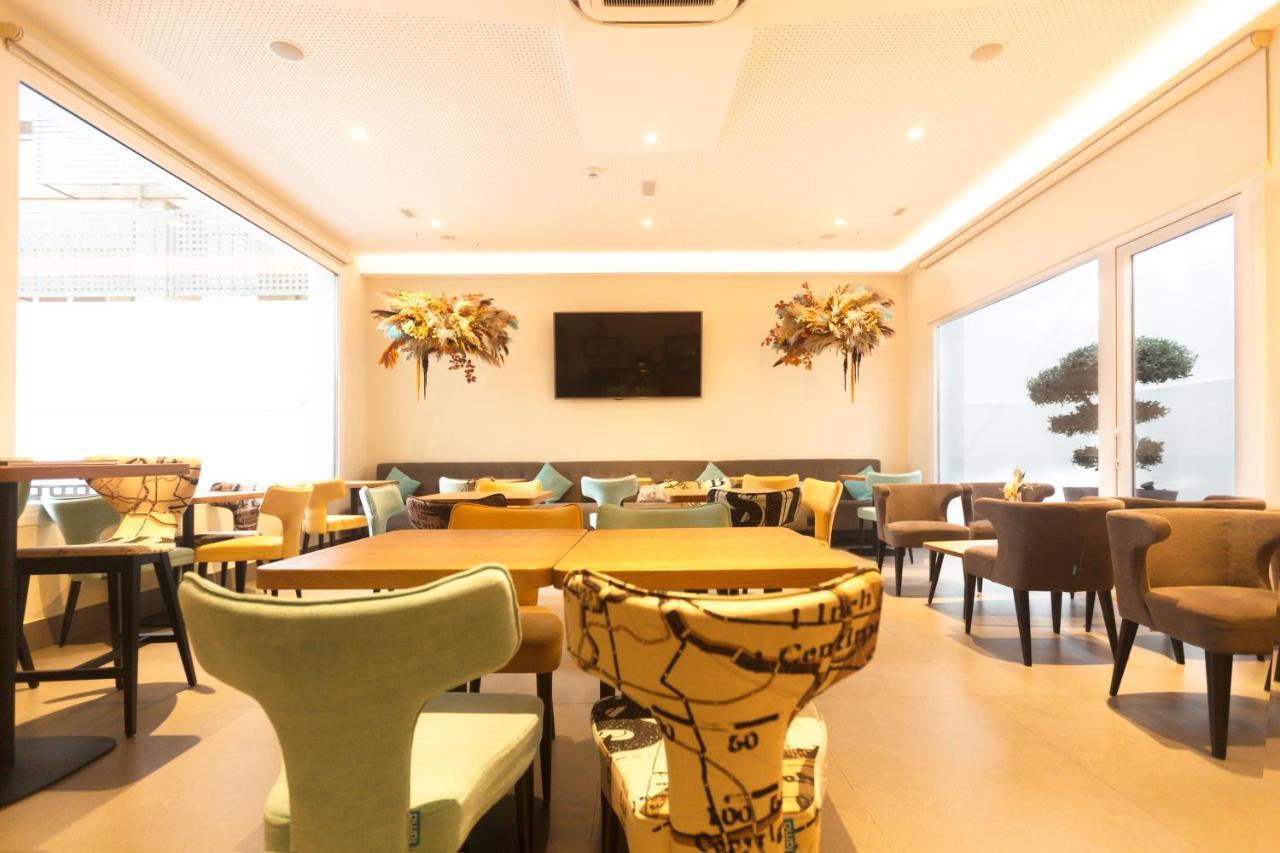 Urban A+++ Hotel تريس كانتوس المظهر الخارجي الصورة