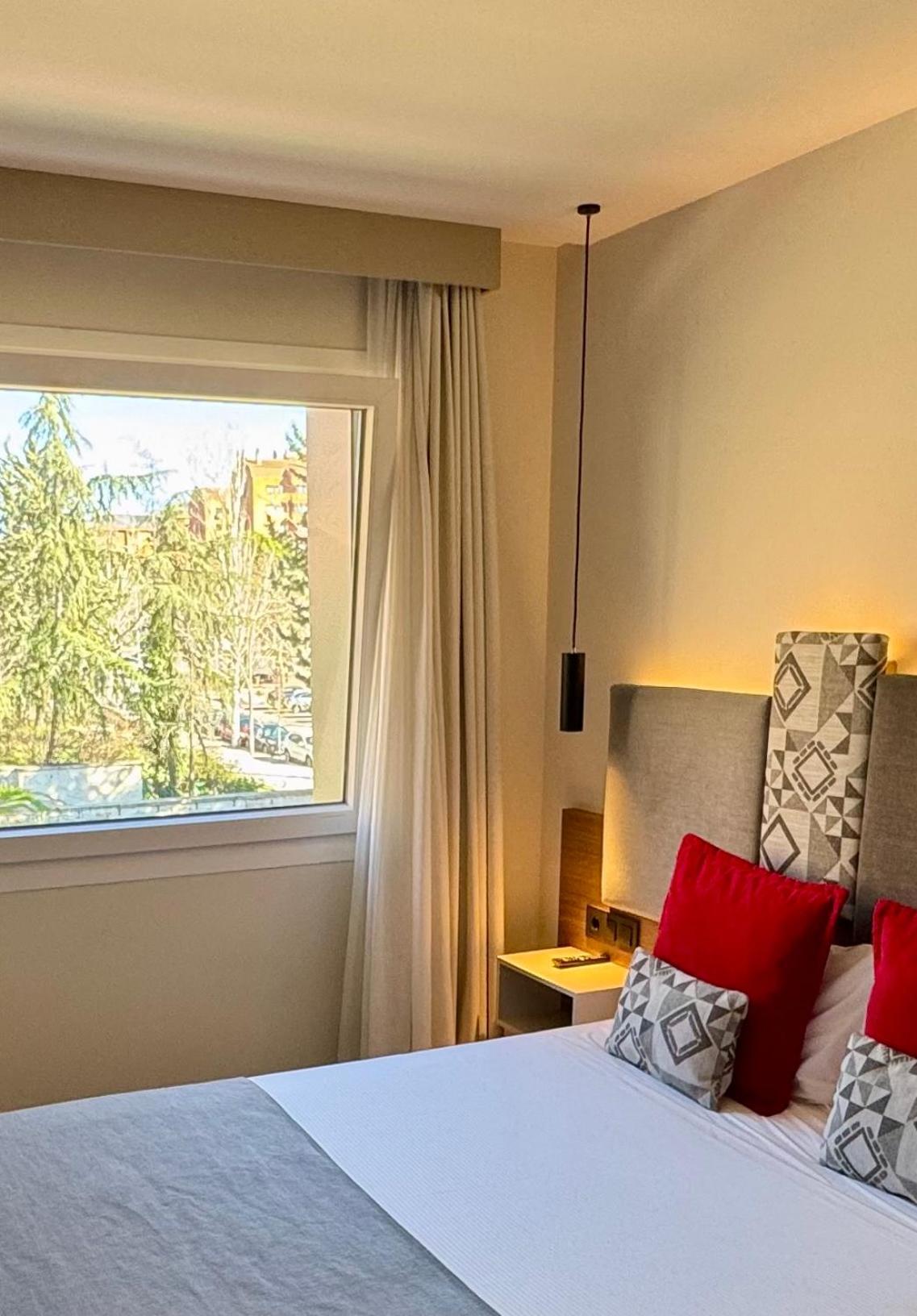 Urban A+++ Hotel تريس كانتوس المظهر الخارجي الصورة