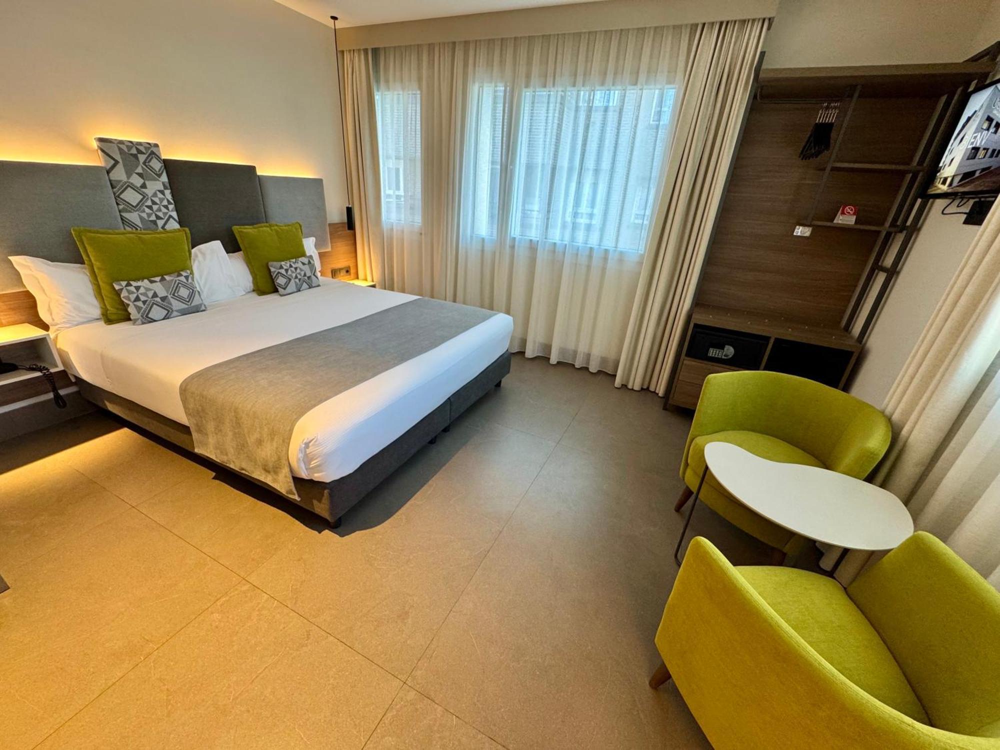 Urban A+++ Hotel تريس كانتوس المظهر الخارجي الصورة