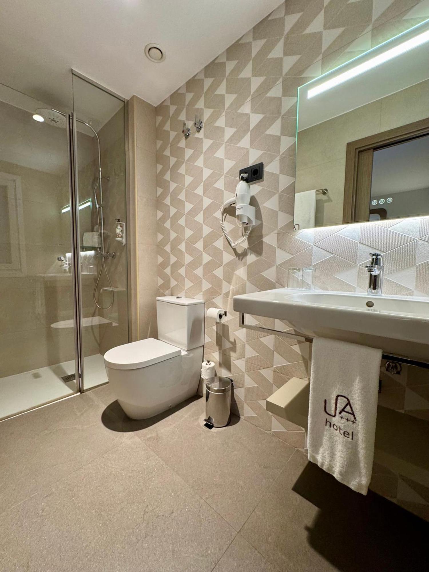 Urban A+++ Hotel تريس كانتوس المظهر الخارجي الصورة