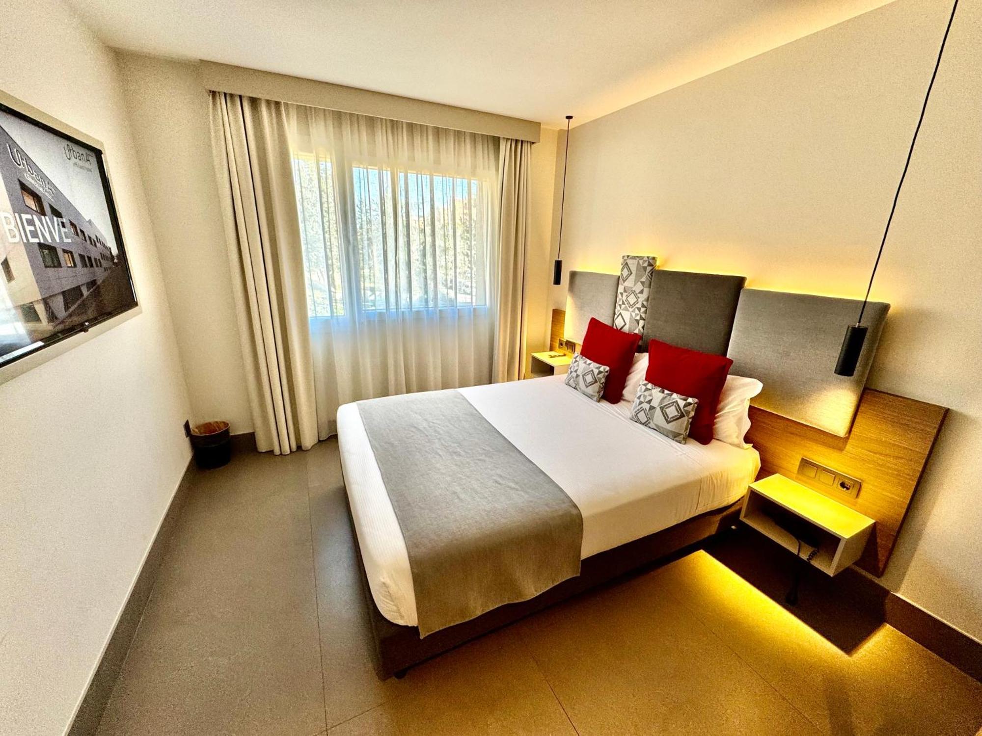 Urban A+++ Hotel تريس كانتوس المظهر الخارجي الصورة